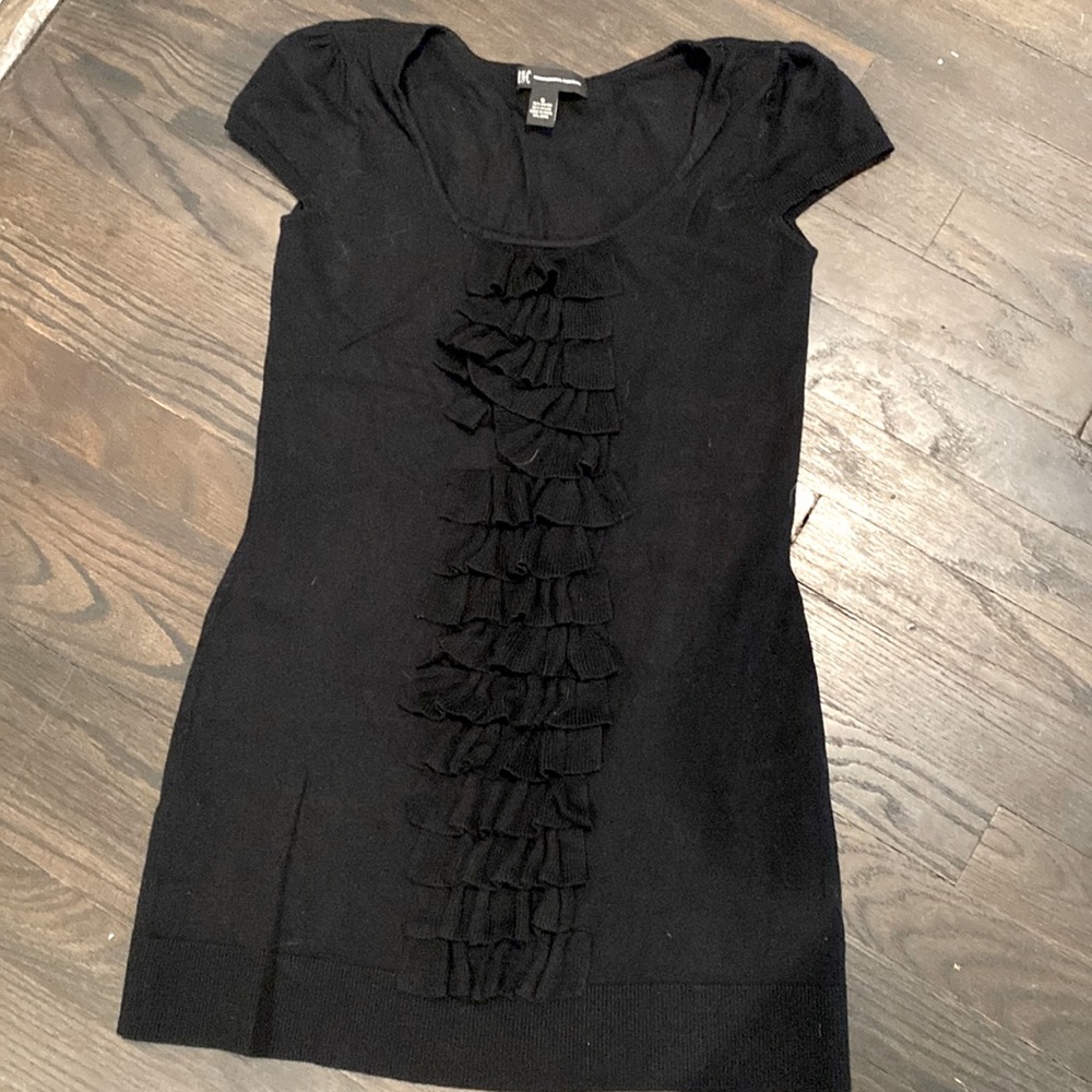 Ruffled Front Black Slimming Sweater